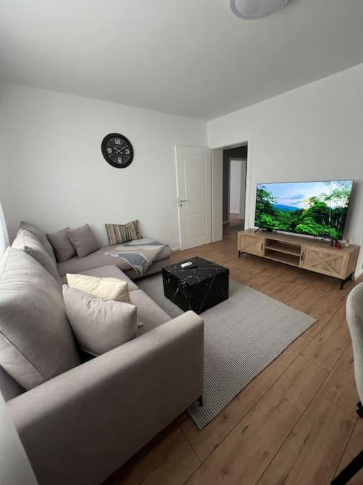 Modern Apt Near City Centre Shkodër 외부 사진