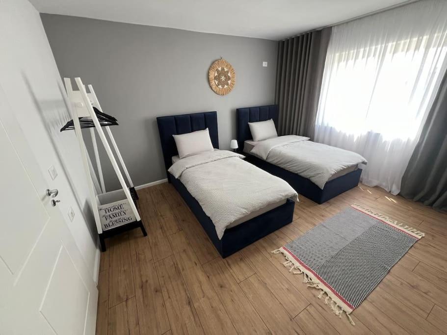 Modern Apt Near City Centre Shkodër 외부 사진