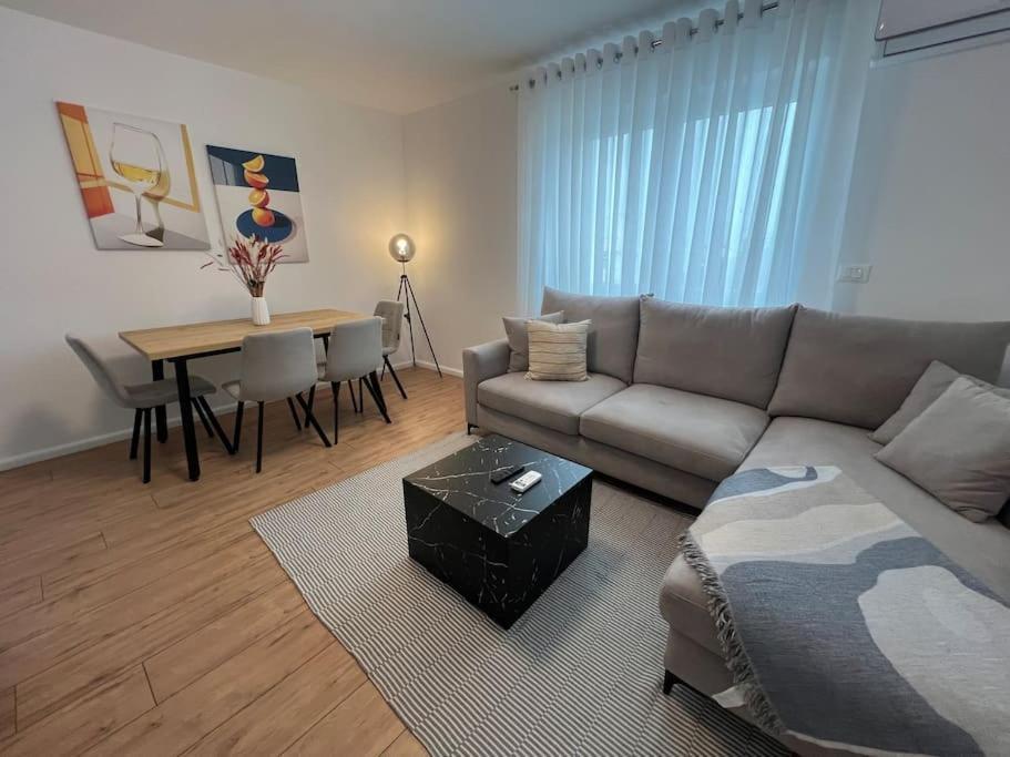 Modern Apt Near City Centre Shkodër 외부 사진